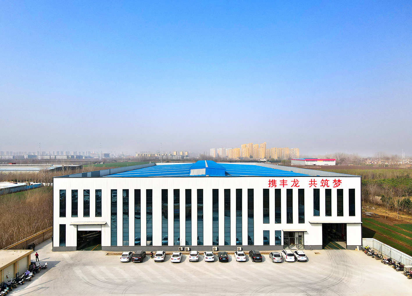 为什么工程采购都选丰龙？极速售后+长效质保护航宿舍家具